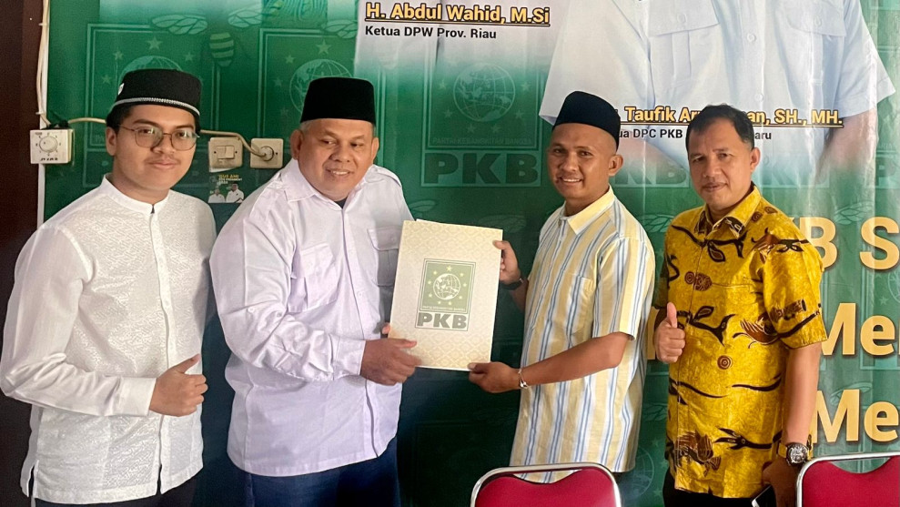 Diwakili Utusan, Parisman Ihwan Daftar Calon Walikota ke PKB