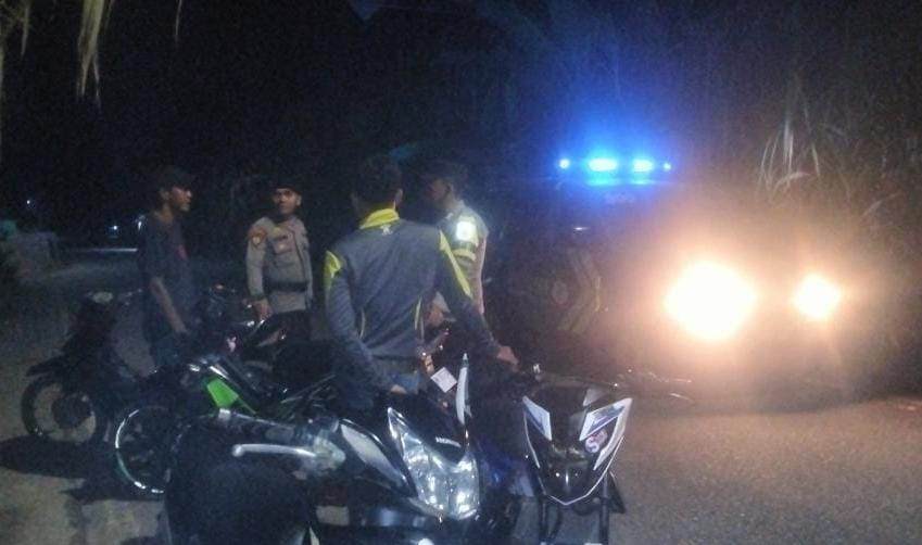 Antisipasi Gangguan Kamtibmas Jelang Pilkada, Polsek Tempuling Gelar Patroli KRYD