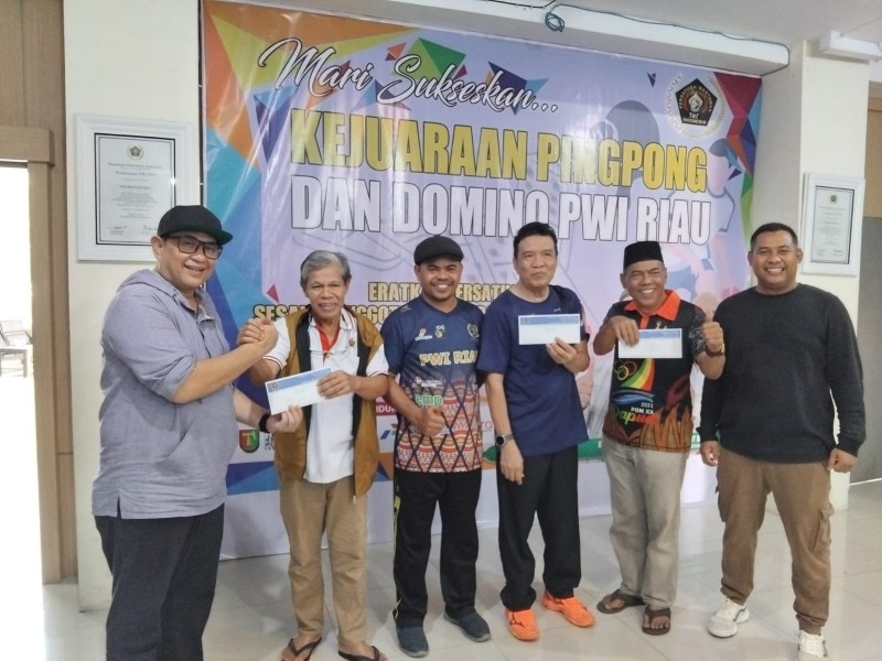 Kejuaraan Tenis Meja dan Domino PWI Riau Berakhir, Berikut Pemenangnya