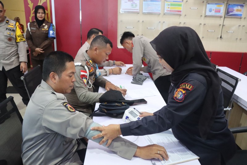 HUT Humas Polri ke-73, Polres Rohul Gelar Donor Darah dan Pemeriksaan Kesehatan