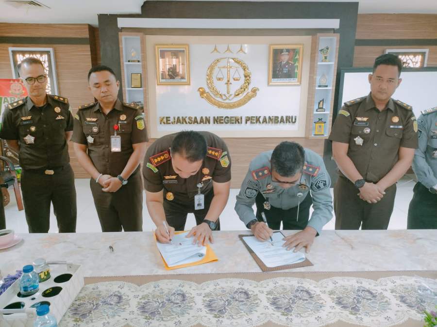 Kejari Pekanbaru Jalin Kerjasama dengan Rupbasan Tangani Overstaying Barang Rampasan dan Sitaan