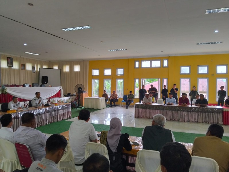 Perusahaan Pertambangan di Inhu Diminta Perbaiki Jalan Rusak Sebelum Hari Raya Idul Fitri