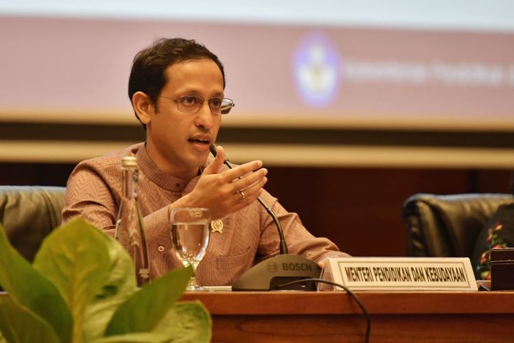 Bahas Polemik UKT, Menteri Nadiem Malah Sodorkan Ini