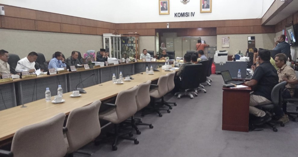 Antrean Panjang Truk Sawit di Rupat, Komisi IV DPRD Riau Panggil Dishub