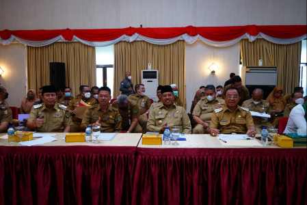 Bupati Alfedri: Kita Akan Tingkatkan Kinerja dalam Evaluasi Program KPK