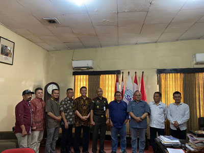 Dr Reda Manthovani SH,LLM: Kenali Bahaya Bermedia Sosial