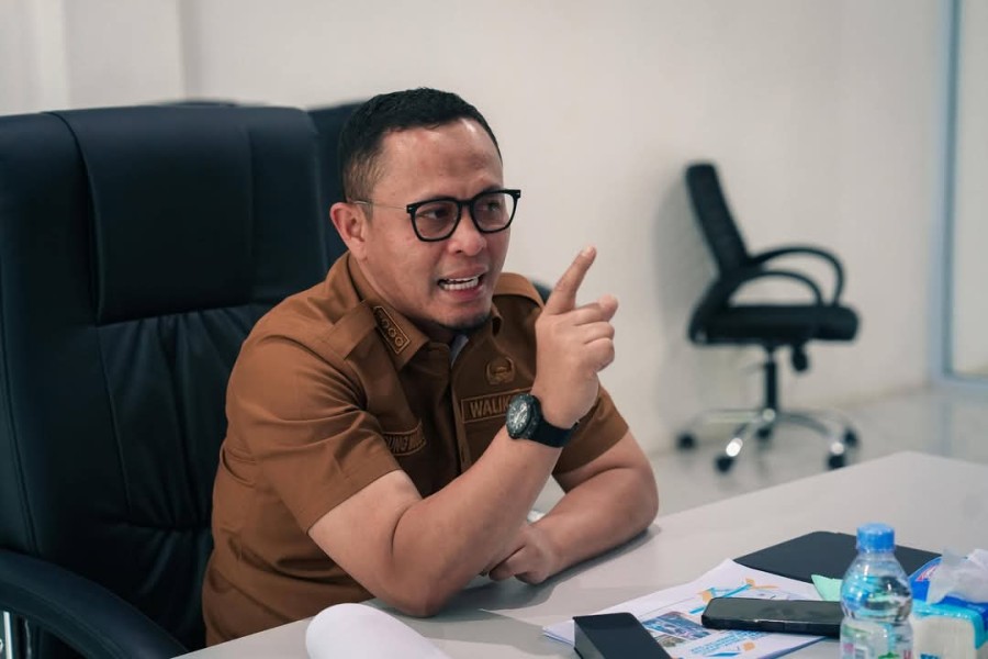 Piawai Menaikkan PAD Tanpa Bebani Warga, Walikota Pekanbaru Diundang Gubernur NTT Jadi Narasumber