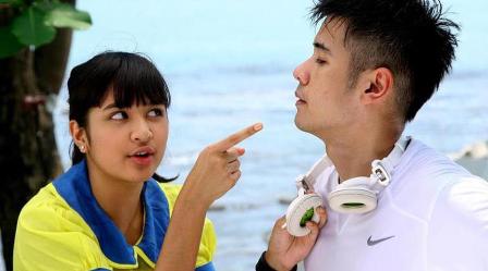 Chicco Jerikho dengan Mikha Tambayong Pacaran