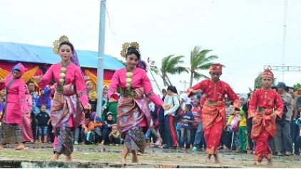 Pesta Pantai Indah Selat Baru Berlangsung Meriah