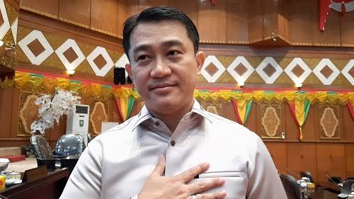 Antrean Panjang di Pelabuhan Bengkalis, DPRD Riau Desak Tiket Online dan Tambah Trip