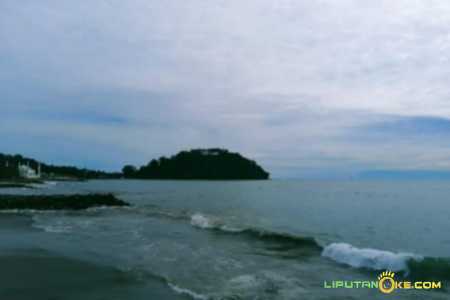 Keindahan Pantai Padang Sajian Lukisan Alam yang Mempesona di Sumatera