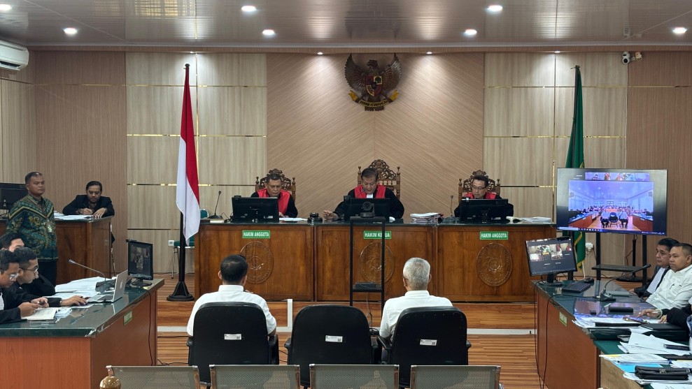 Dani Nursalam dan Arif Setiawan Bersaksi di Sidang Abdul Wahid