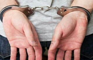 Begal Sambil Mengancam Tempelkan Parang Keleher Perempuan, Kalungpun Melayang