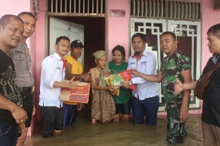 Pemuda Batak Kuansing Sambangi Desa Pulau Kijang