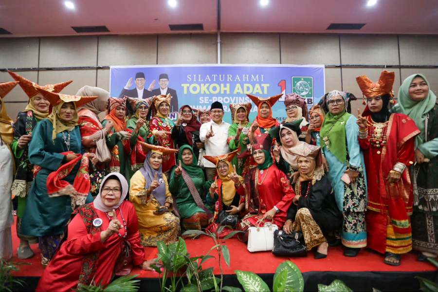 Rela Kerja 24 Jam, Tokoh Adat Sumbar Nyatakan Siap Menangkan AMIN,