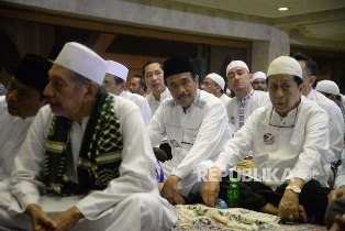 Djarot Dilempari Botol di Masjid, Fadli Zon: Itu Spontanitas