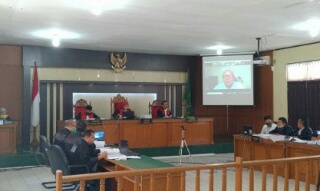 Eet Terima Rp80 Juta dari Project Manager PT CGA, Hakim: ini Fakta Baru 