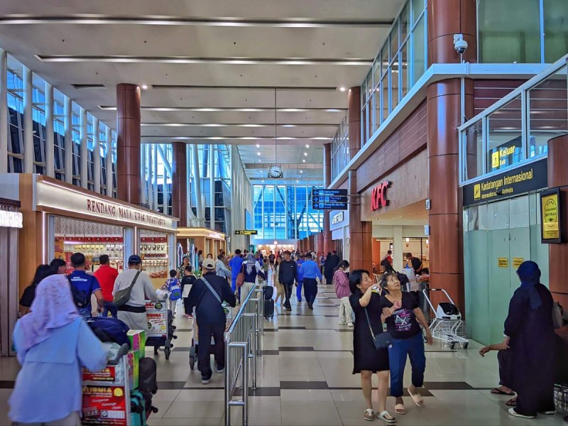 Jumlah Penumpang Libur Lebaran Meningkat Tajam, Bandara SSK II Perpanjang Jam Operasi
