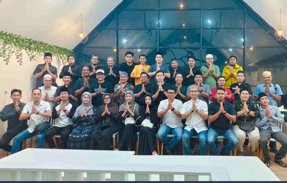 Bincang Santai Soal Pers, Sejumlah Awak Media di Inhil Buka Bersama