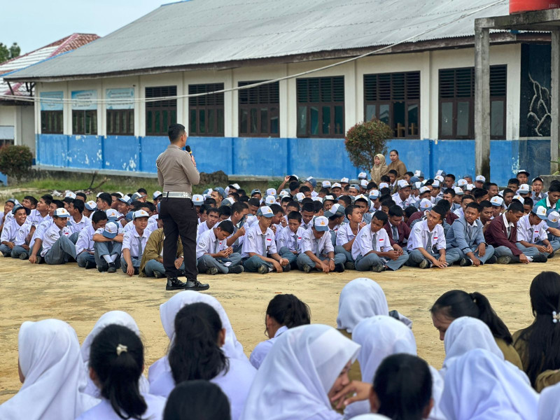 Polres Siak Ajak Pelajar Gunakan Hak Pilih Pilkada 2024