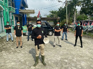 ODP Corona Mencapai 5.436, Kader PKB Riau Penuhi Undangan Penyemprotan Warga Perumahan 