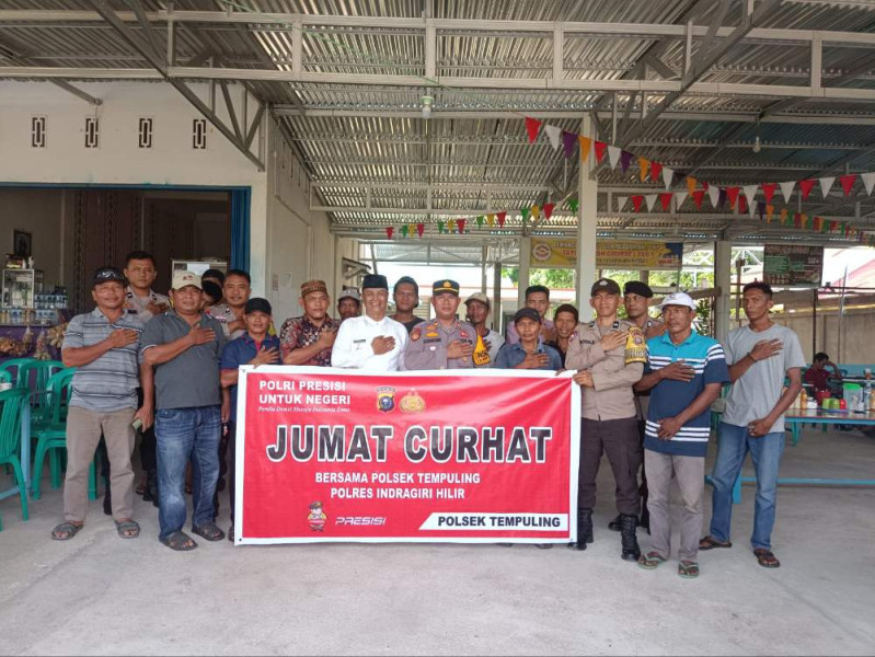 Jumat Curhat, Polsek Tempuling Ajak Masyarakat Jaga Situasi Kondusif Pilkada 2024