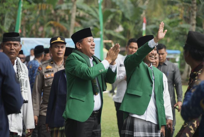 Hadiri HAUL Desa Sungai Keranji, Bupati Sampaikan Program Strategis Pemerintah