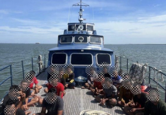 Bea Cukai Dumai Gagalkan Penyelundupan Pekerja Migran dan Ribuan Kayu Ilegal ke Malaysia