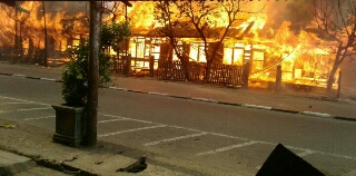 Asrama Polisi Polres Inhil Dilalap Sijago Merah, 11 Unit Rata dengan Tanah