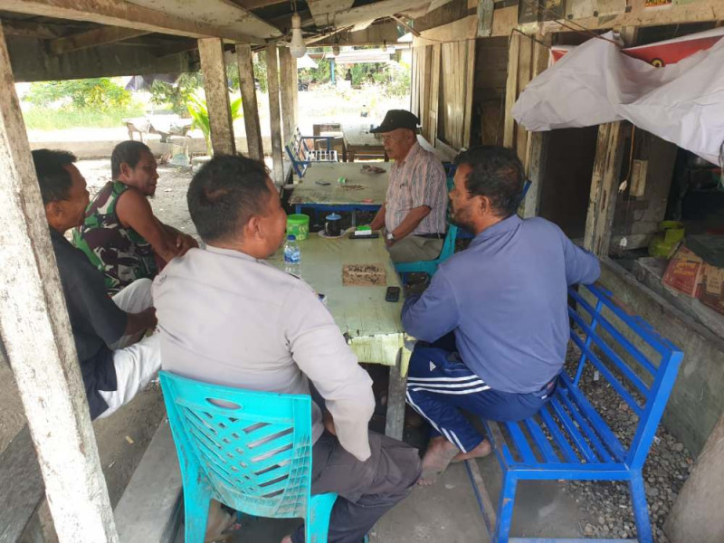 Polsek Bonai Darussalam Ajak Masyarakat Desa Kadang Mungkal Sukseskan Pilkada 2024