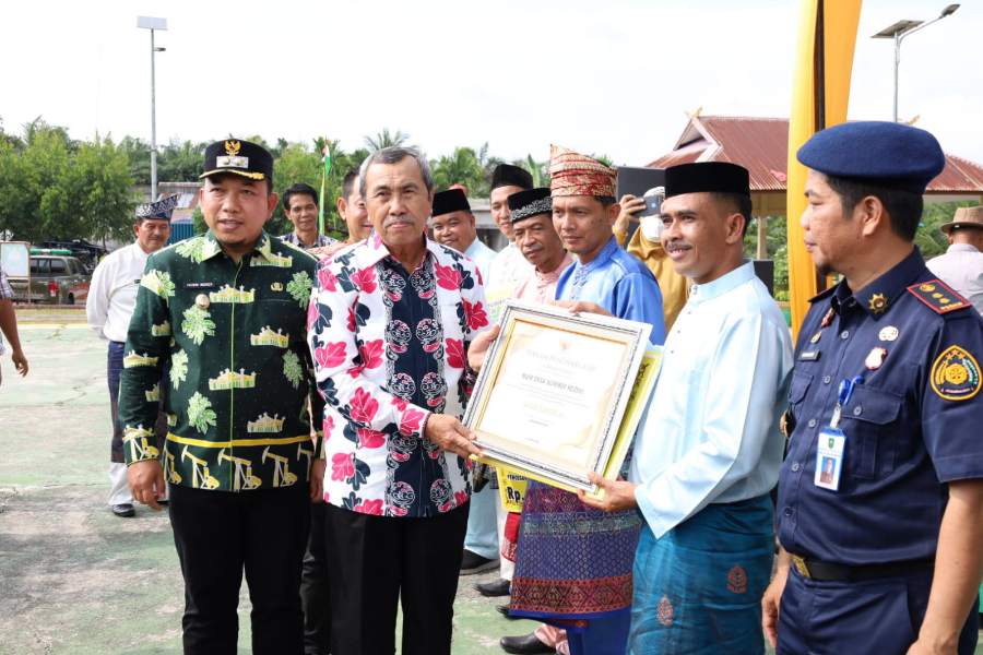 HUT Siak ke 24, 122 Kampung Terima Kado Terindah dari Gubernur Riau
