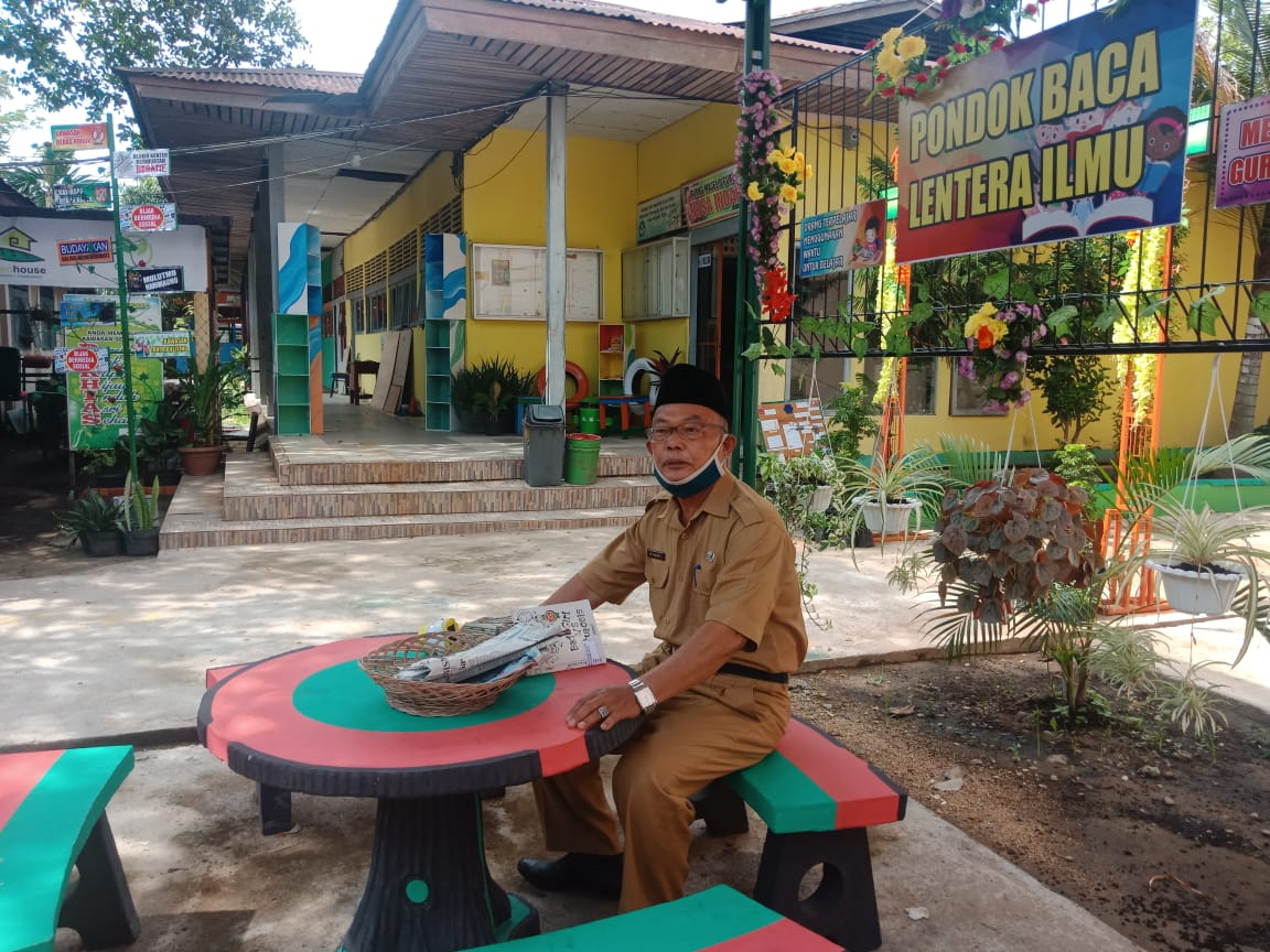 Entaskan Buta Aksara dan Tingkatkan Minat Baca, Yulizal Komit Majukan Perpustakaan di Inhil