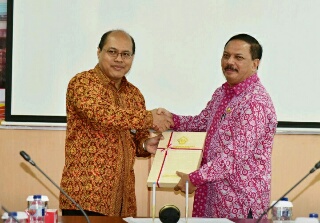 Pemkab Inhil Terima LHP Kinerja Pemenuhan Kebutuhan Guru