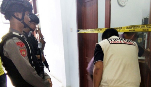 Bikin Merinding, Kantor Ketua Dewan Digeledah Polisi