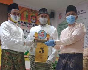  Pasangan Rizal Zamzami-Yoghi Susilo Calon Bupati & Wakil Bupati Inhu Peroleh No Urut 5