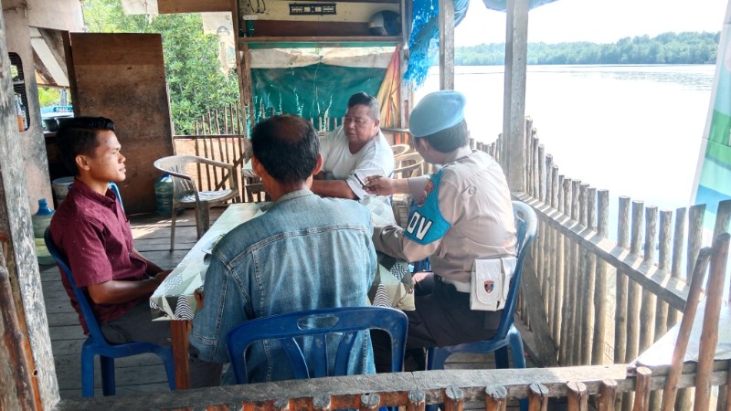 Polsek Teluk Belengkong Ajak Masyarakat Kerjasama Ciptatakan Suama Harmonis Pilkada