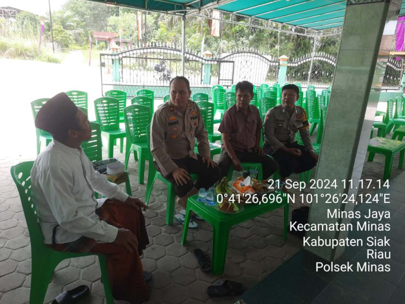 Sambangi Masjid Rahmat, Polsek Minas Minta Tokoh Agama Sukseskan Pilkada 2024