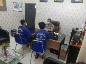 Apes Dua ABG ini, Usai Menjambret Ditangkap Polisi Setelah Lari & Menabrak Sepeda Motor 