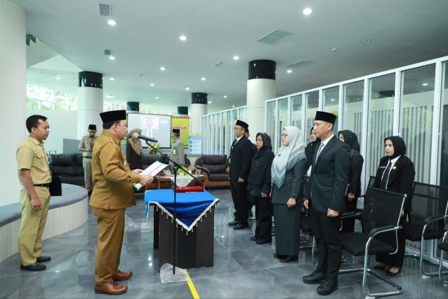 Perkuat Pelayanan Perizinan, Wakil Bupati Siak Lantik Pejabat Fungsional di Dinas PMPTPSP