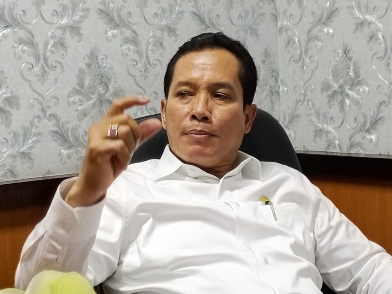 PAD Baru 52 Persen, DPRD Riau Pertanyakan Pertumbuhan Ekonomi 4,75 Persen