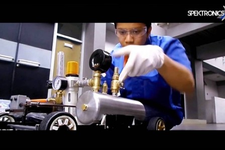 Mobil Spektronics 12 ITS Juarai Ajang Chem E Car di Adelaide