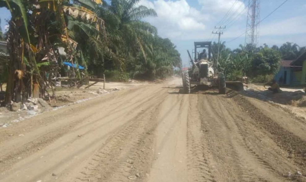 Perbaikan Jalan di Rohil dan Dumai, Pemprov Riau Targetkan Selesai Jelang Lebaran