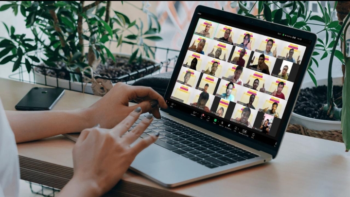 Indosat Dorong Inklusi Digital, Berikan Pelatihan AI bagi Guru dan Penyandang Disabilitas