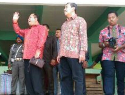 Mantan Gubernur Riau Wan Abu Bakar Sebut Syamsuar Layak Pimpin Riau