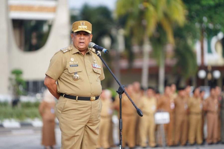 Gelar Apel Gabungan Perdana Tahun 2024, Ini Pesan Tegas Gubri Edy Natar kepada ASN