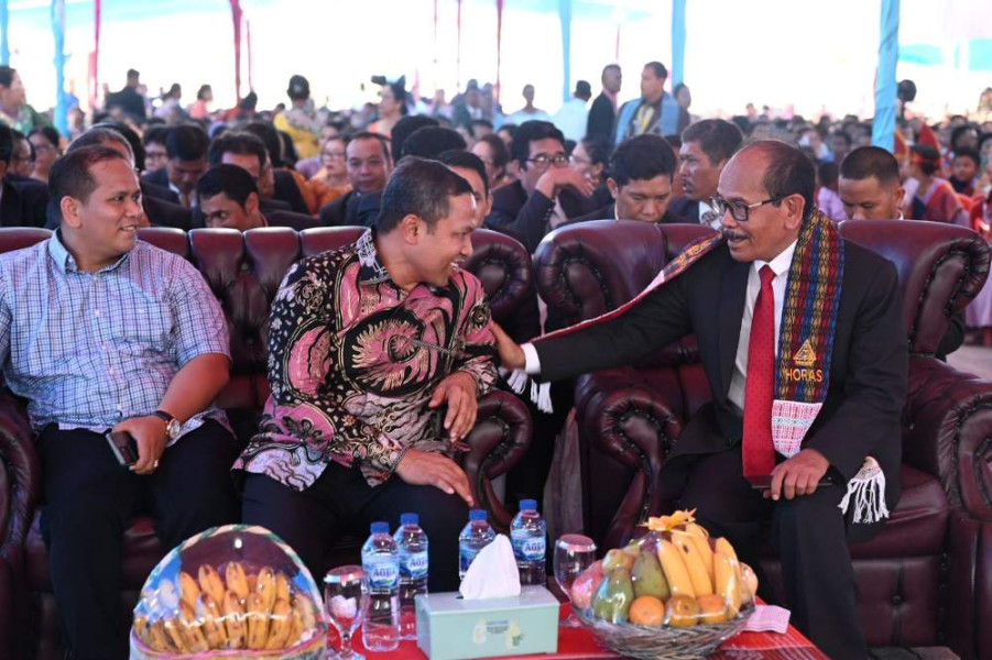 Usung Semangat Pluralis Gusdur, Cagubri Abdul Wahid Hadiri Kegiatan Penggalangan Dana Sekolah HKBP