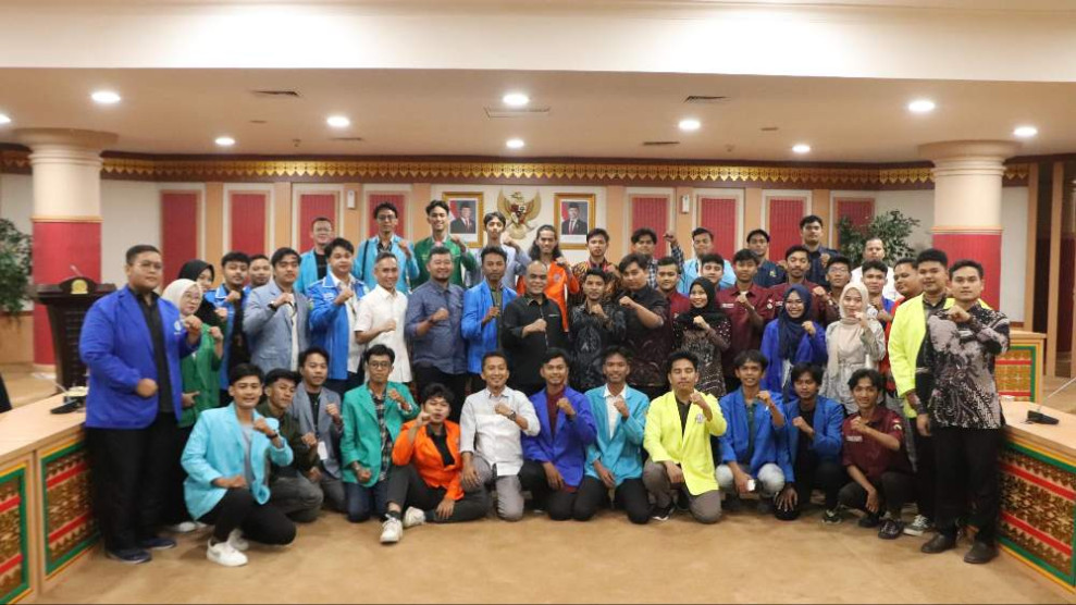 Ketua DPRD Riau Undang Ketua BEM se Riau, Kaderismanto: Kantor Ini Rumah Kita Bersama