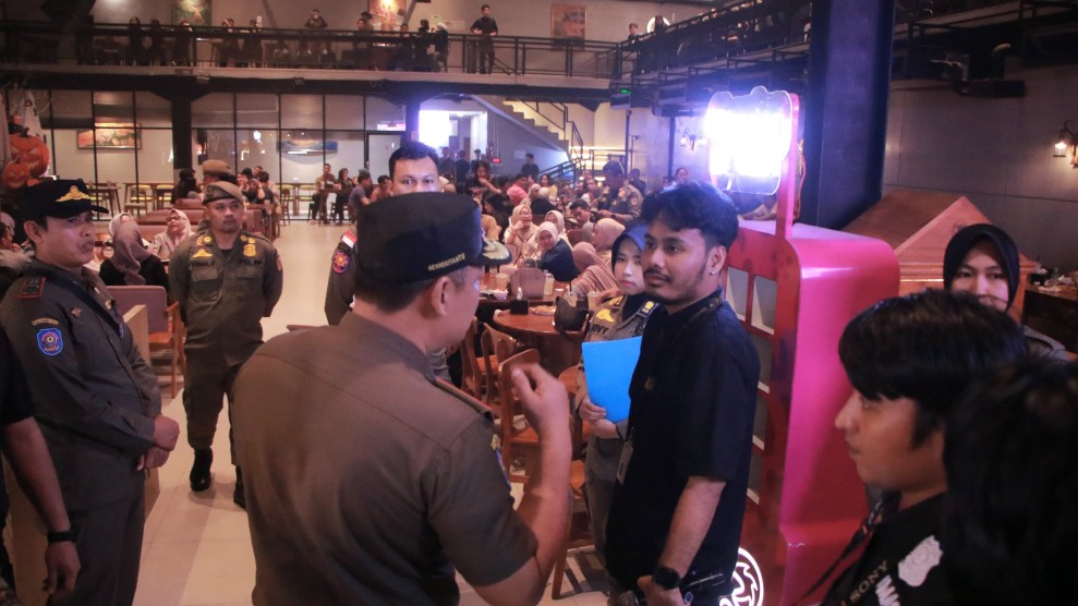 Viral Dugaan Pesta LGBT, Manajemen Kafe Laksamana Muda Pekanbaru Buka Suara