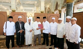 Tingkatkan Semangat Makmurkan Masjid, Pemkab Inhil Berangkatkan 30 Tokoh ke Jawa Barat