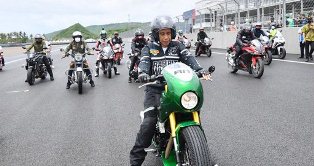 Star Paling Depan, Jokowi Tunggangi Kawasaki Jajal Sirkuit Mandalika
